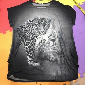 Blossom by P. Women's One Size Leopard & Eiffel Tower Graphic T-Shirt Rhinestone